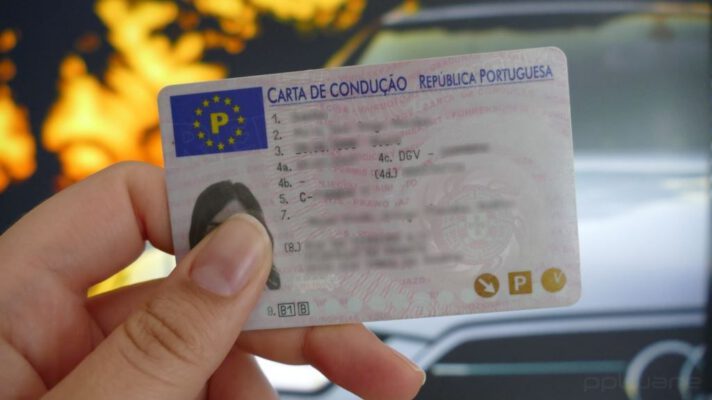 Khi nào bạn phải gia hạn giấy phép lái xe Bồ Đào Nha?