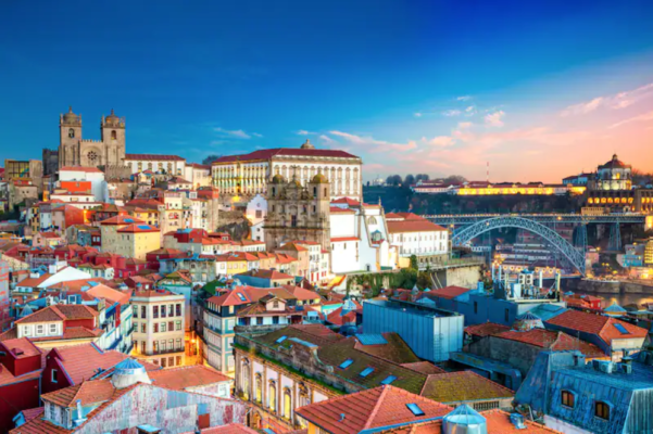 Năm 2022, sống ở Bồ Đào Nha với 1.000 USD/tháng có đủ không?