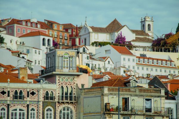Những điểm nổi bật của thị trường bất động sản Bồ Đào Nha tháng 3/2023